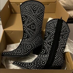 Elegant Black Studded Heeled Boots